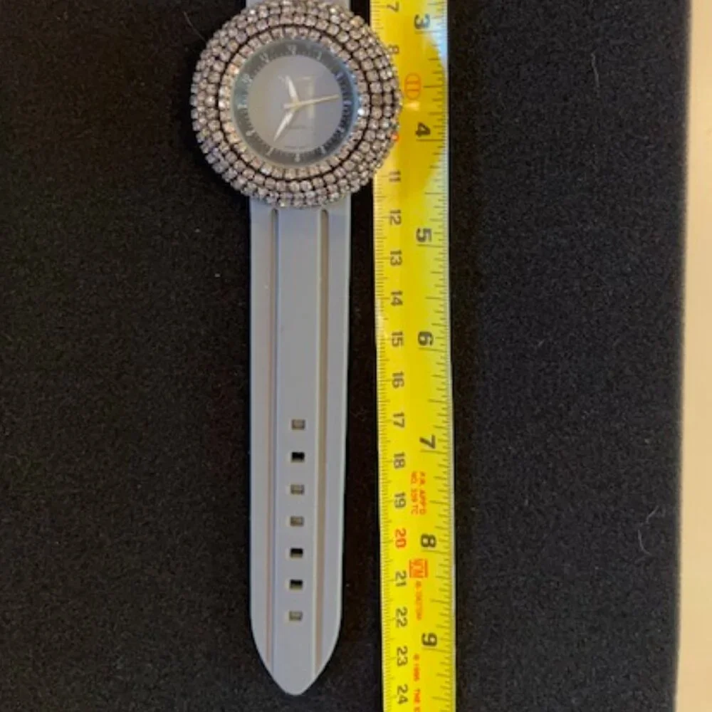 GENEVA | Gray Silicone Adjustable Band wristwatch Gray Dial Crystal accents-NEW